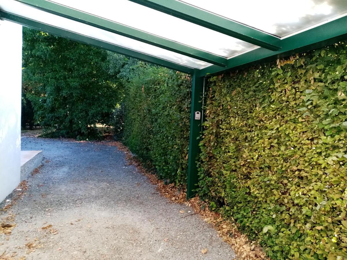 L'eden Naturiste Ecureuil Homestay *