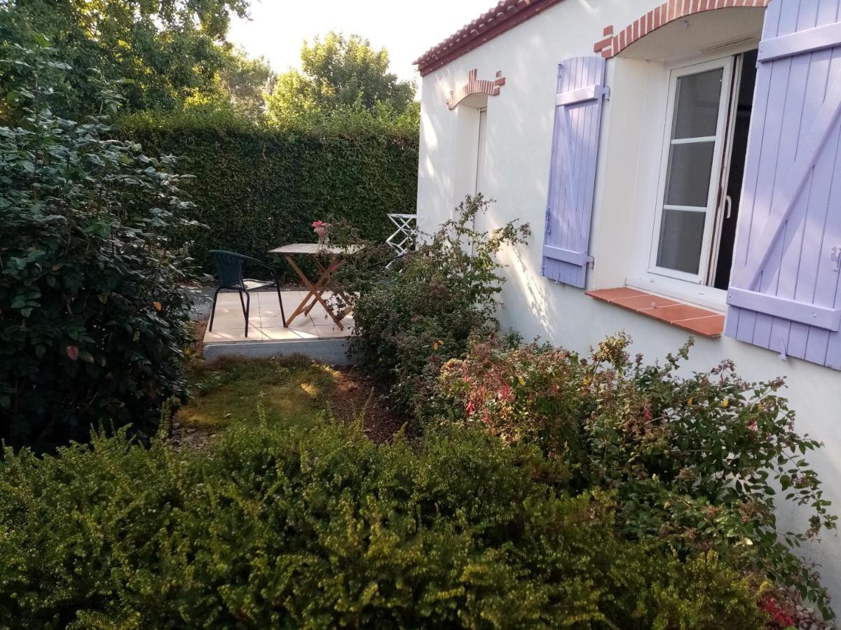 L'eden Naturiste Ecureuil Privatunterkunft Challans